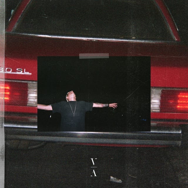 & - EP