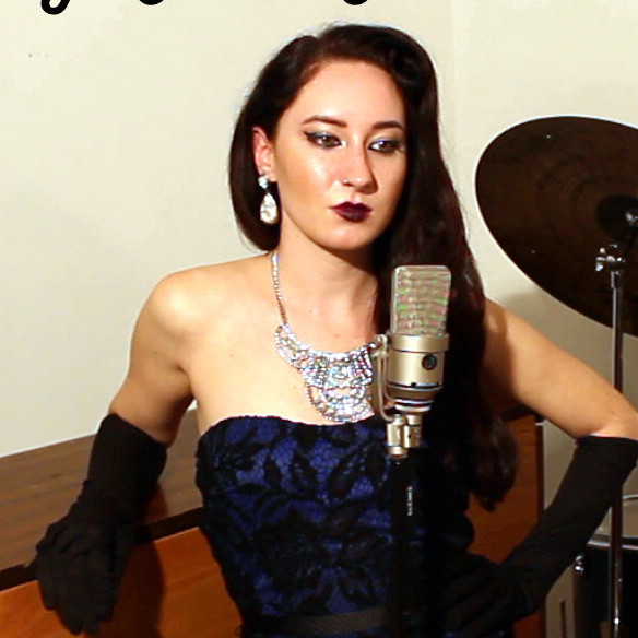 Robyn Adele Anderson