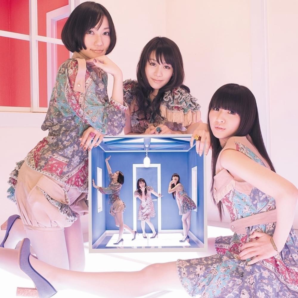 ワンルーム・ディスコ (One Room Disco) - Single