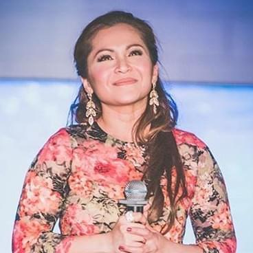 Carol Banawa