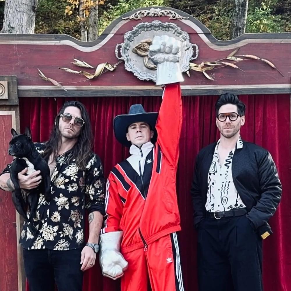 Family Force 5