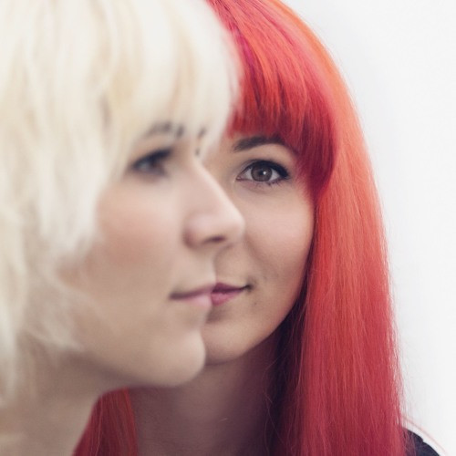 MonaLisa Twins