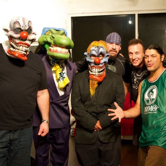 Infectious Grooves