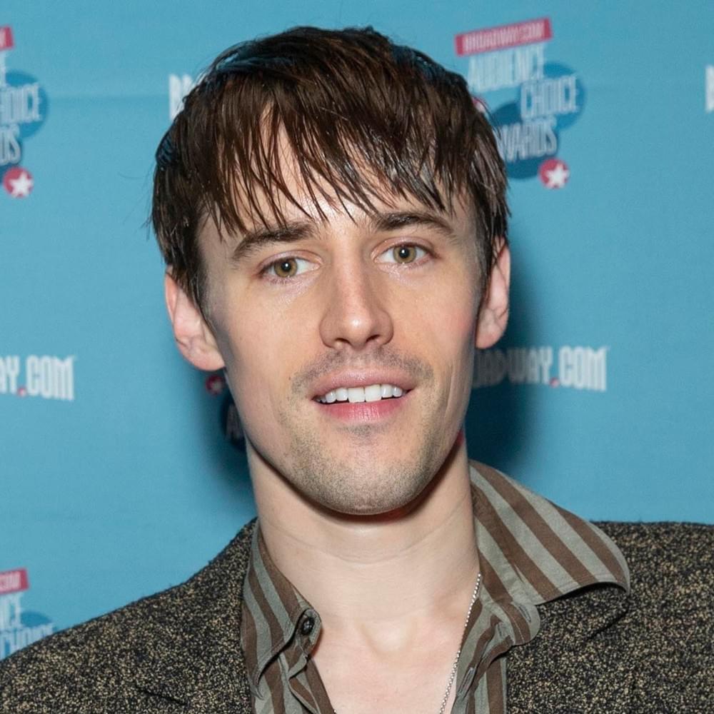 Reeve Carney