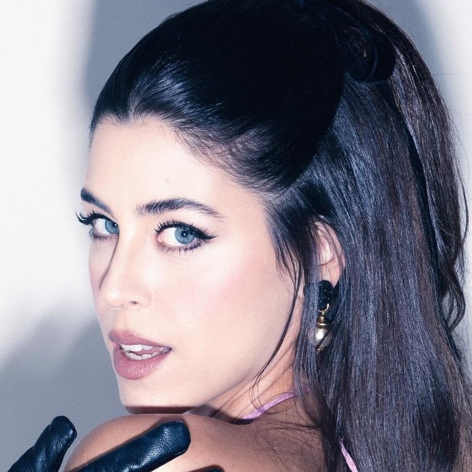 Demy