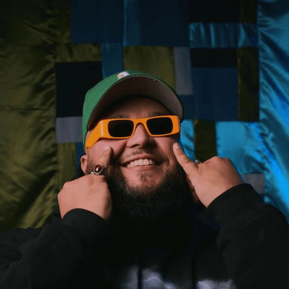 DJ Mykael V