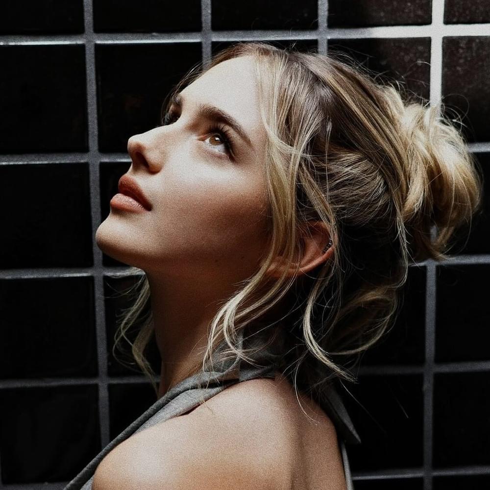 Julia Butters