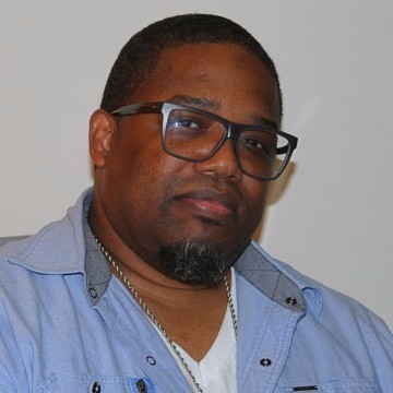 Dave Hollister