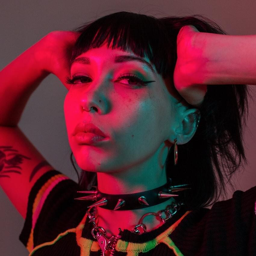 AVA AKIRA