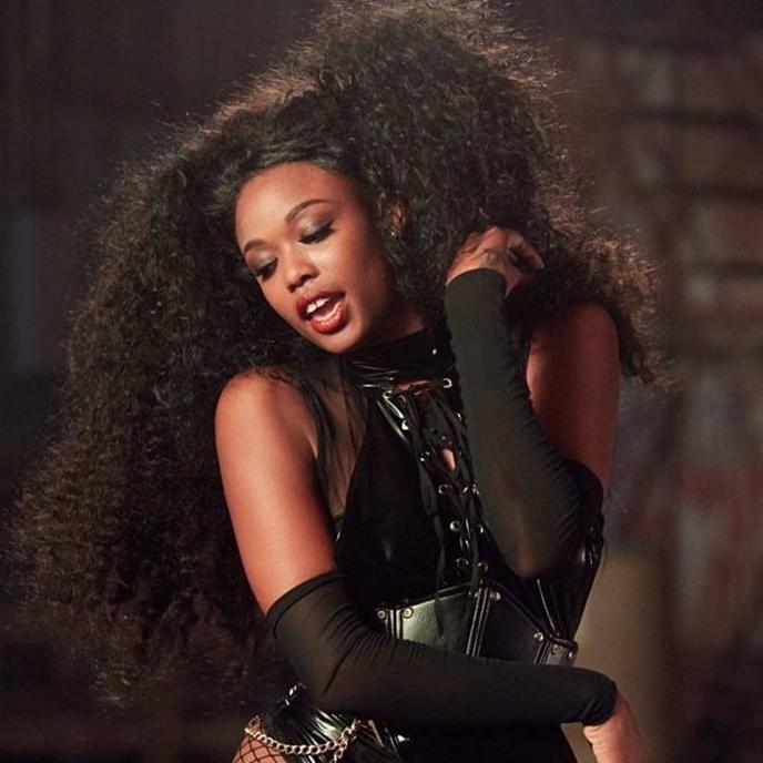 Dominique Young Unique