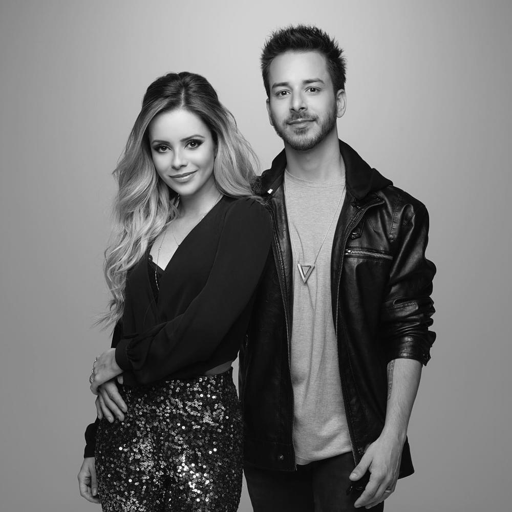 Sandy & Junior