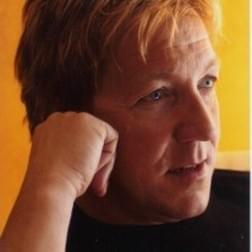Chris Eaton