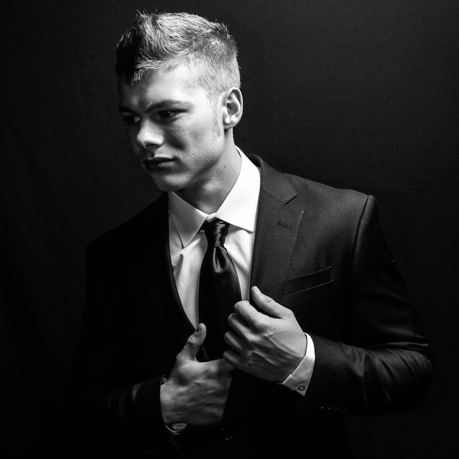 Brett Max