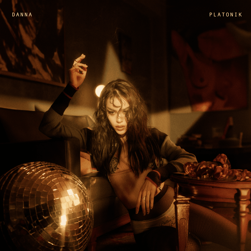 PLATONIK - Single