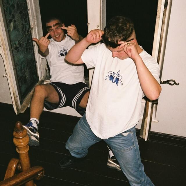 $ONO$ CLIQ