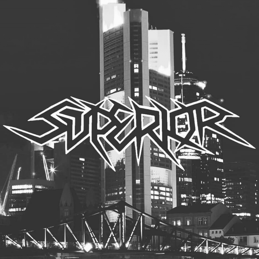 Superior