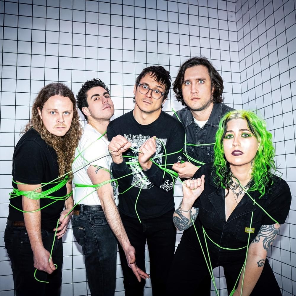 Frankie and the Witch Fingers