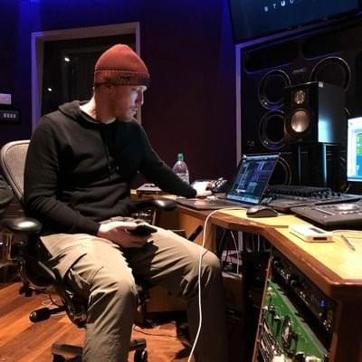 Lewi White