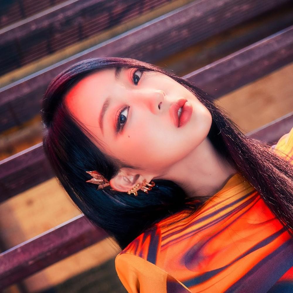 HYELIN (혜린)