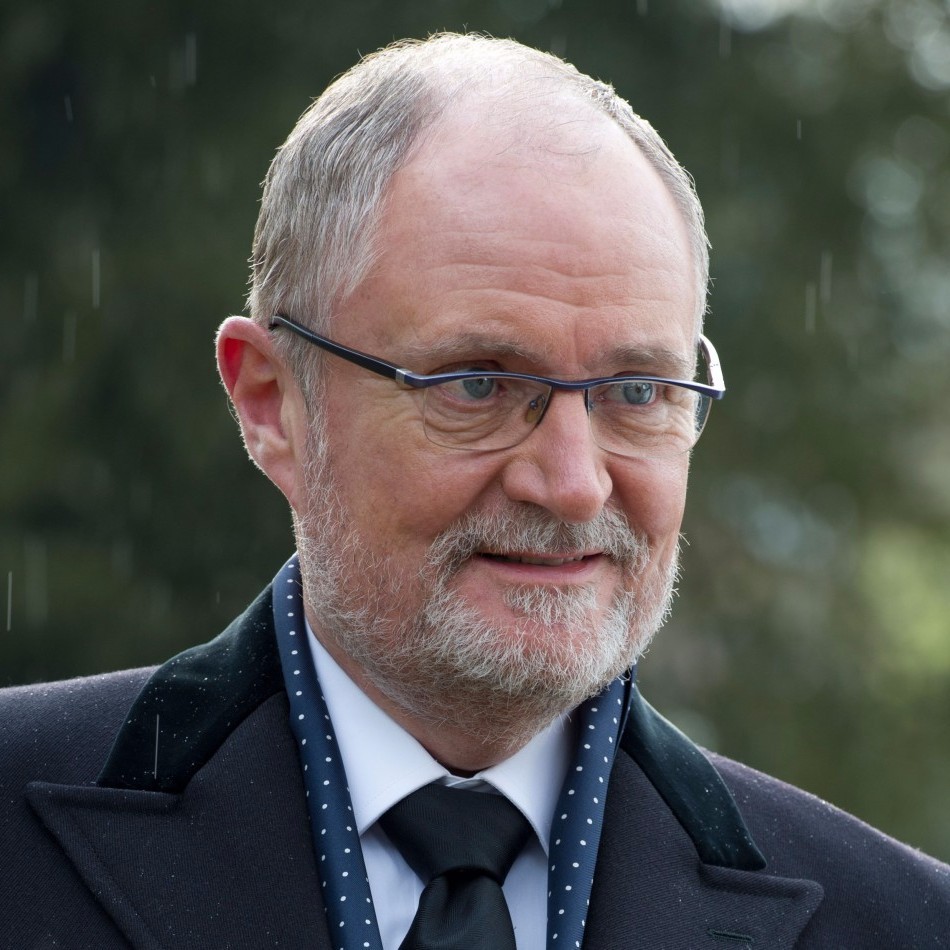 Jim Broadbent