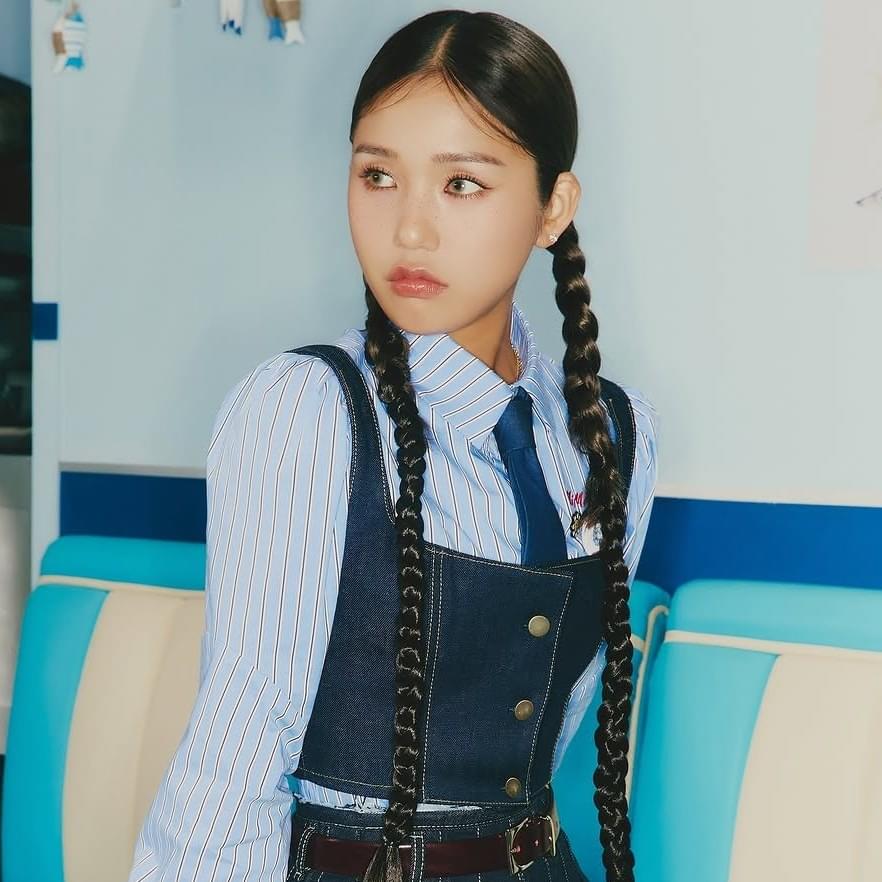 Mimi (OH MY GIRL)