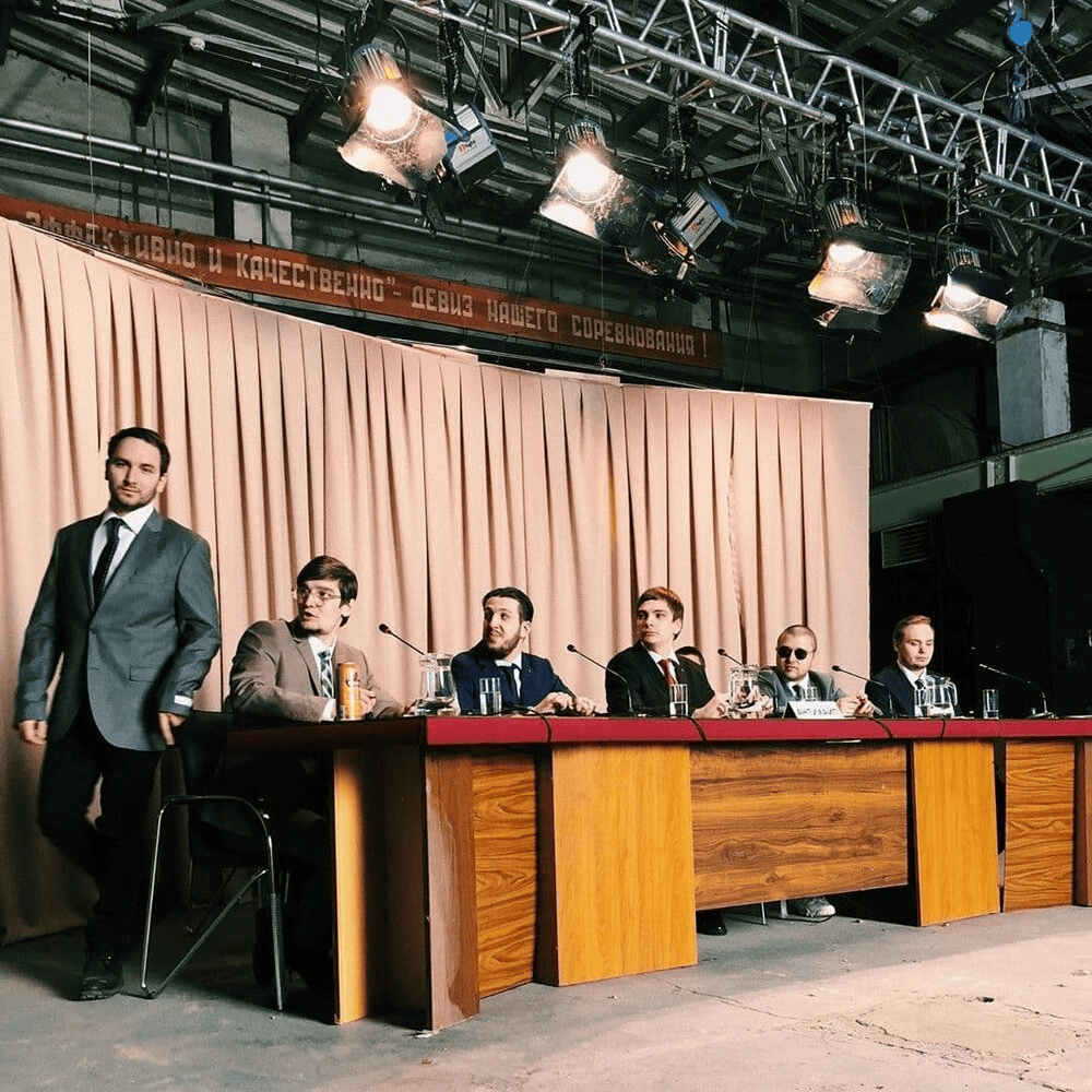 Ежемесячные (Ezhemesyachnye)