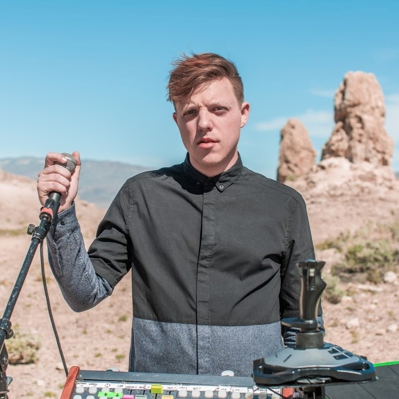 Robert DeLong