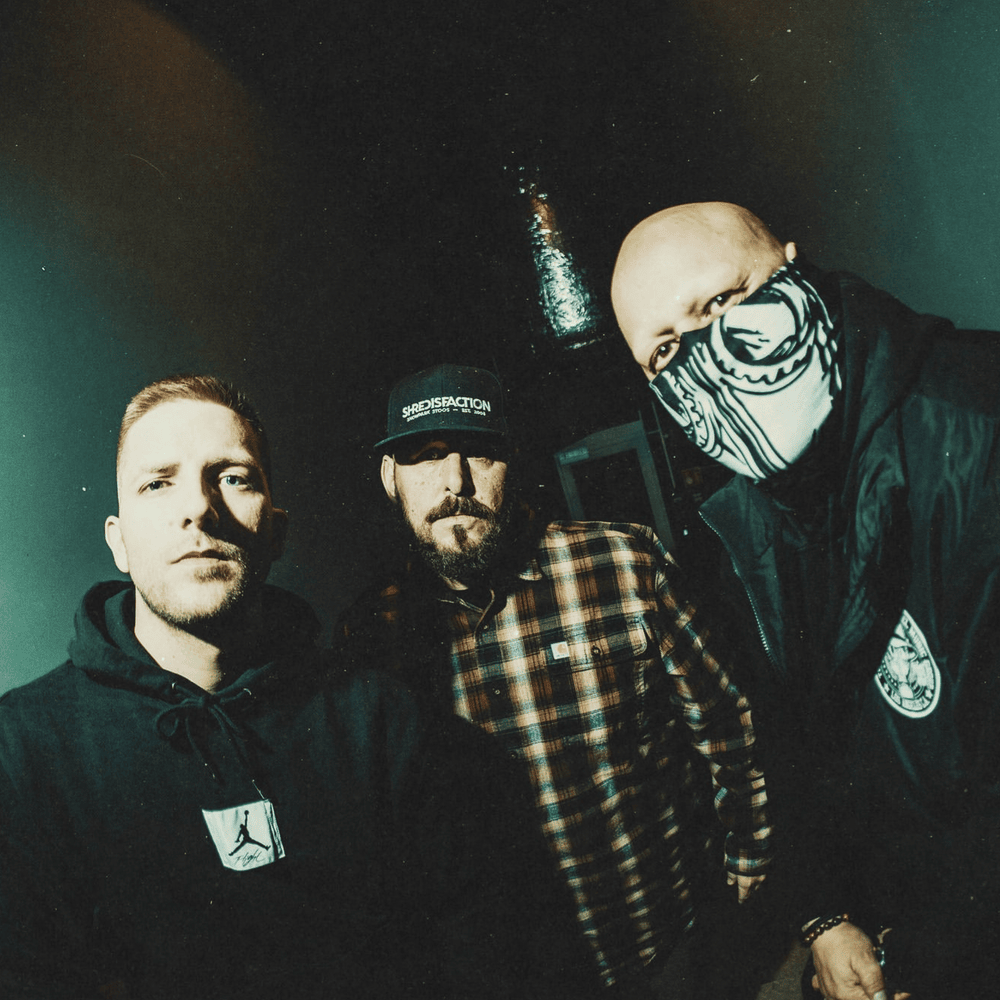 Return of the Tres
