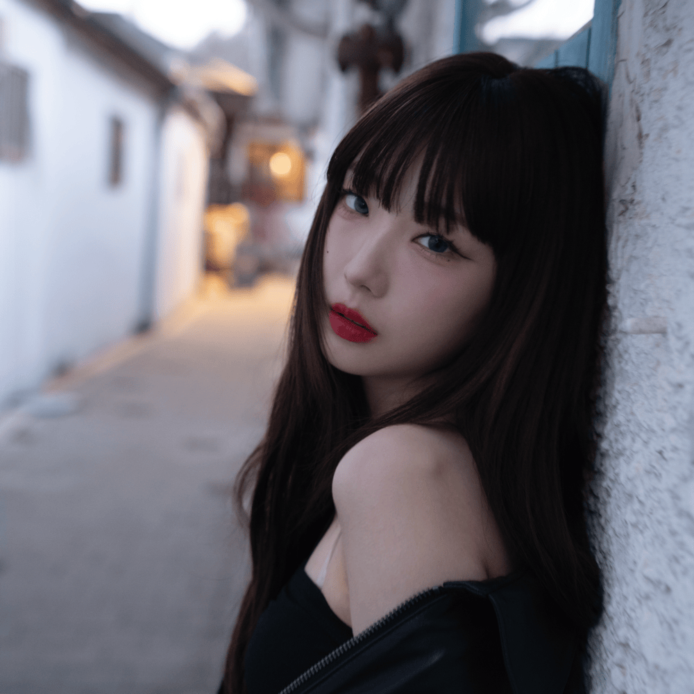 YEOJIN