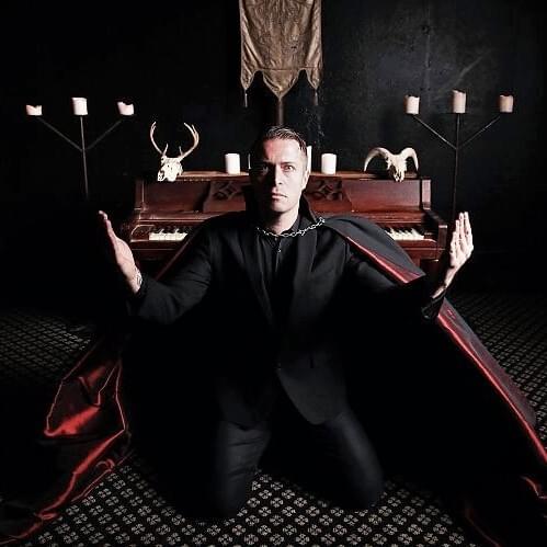 King Dude