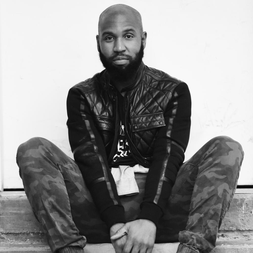 Claude Kelly