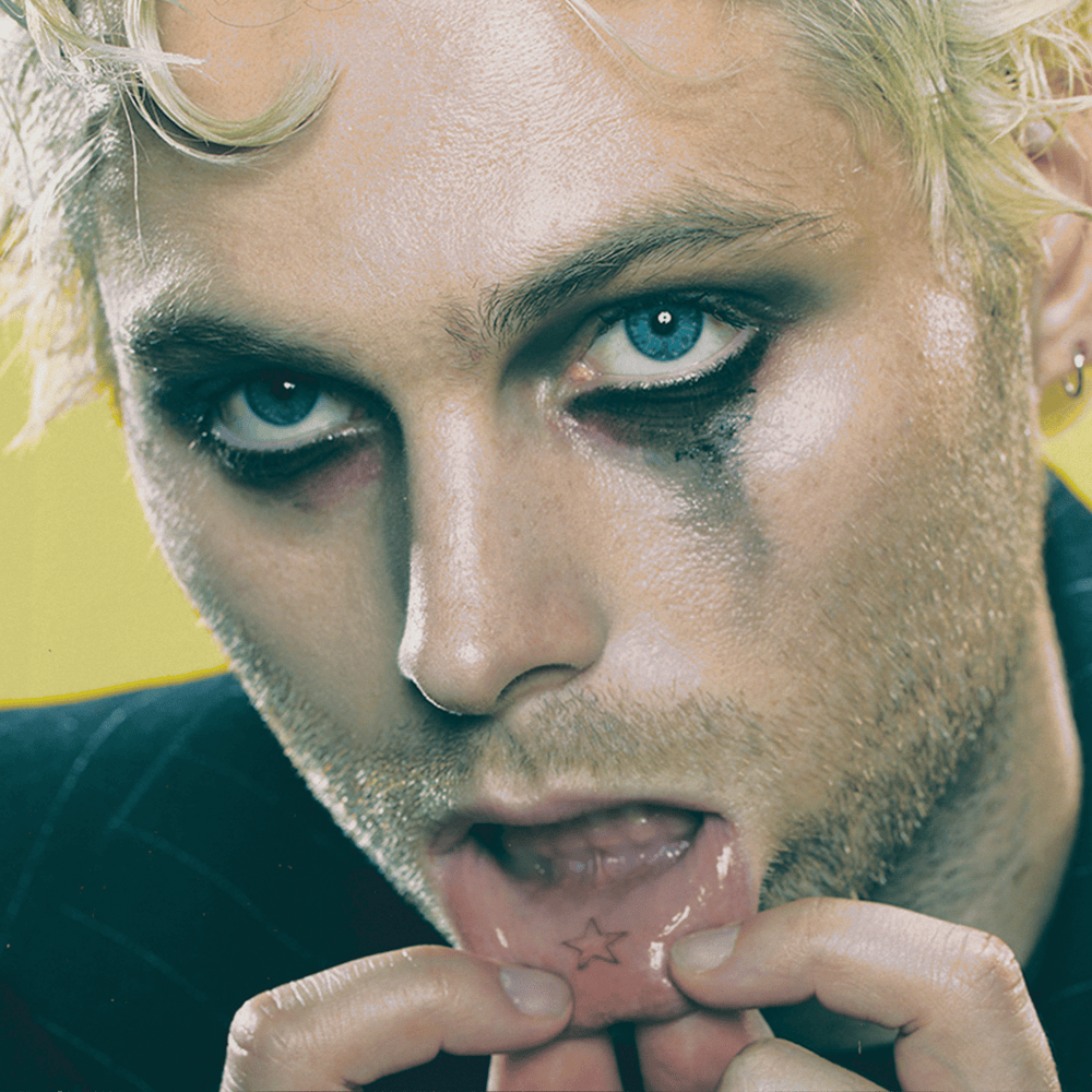 EVERYONE’S A STAR! (LUKE DELUXE)