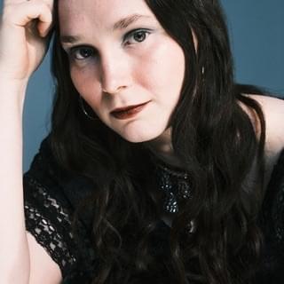 Zoë Më (CHE)