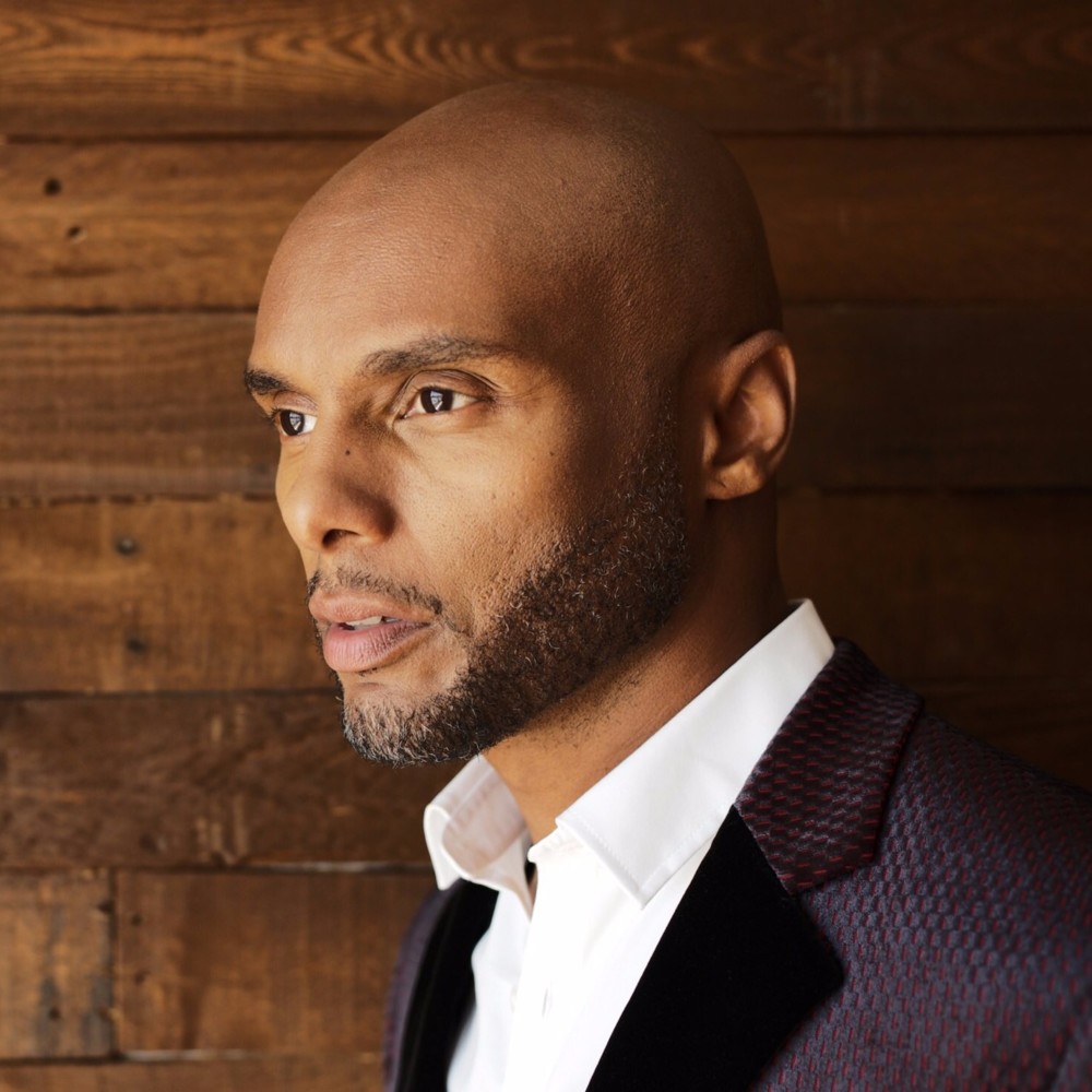 Kenny Lattimore