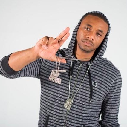 DJ E Feezy