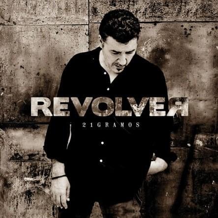 Revólver