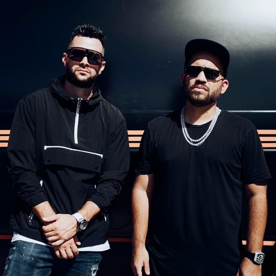 Los Legendarios