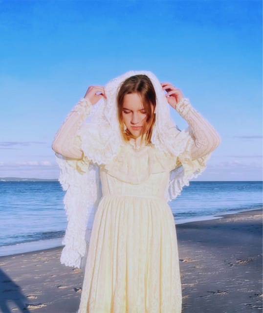 Amélie Farren