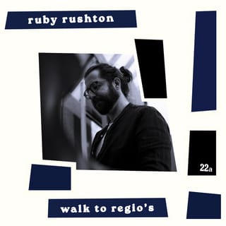 Walk to Regio's
