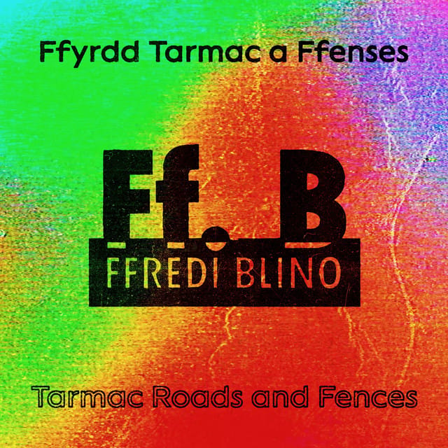 Ffyrdd Tarmac a Ffenses