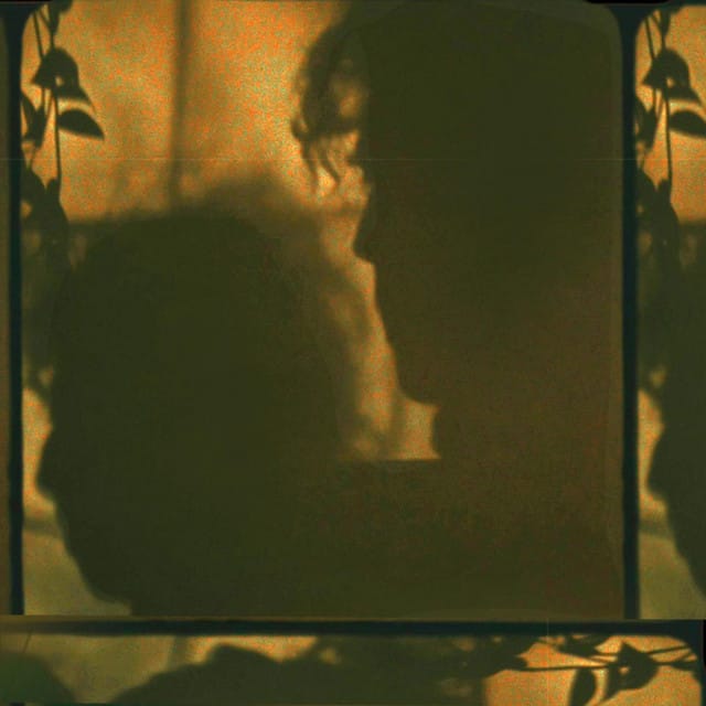 it never works out - Single