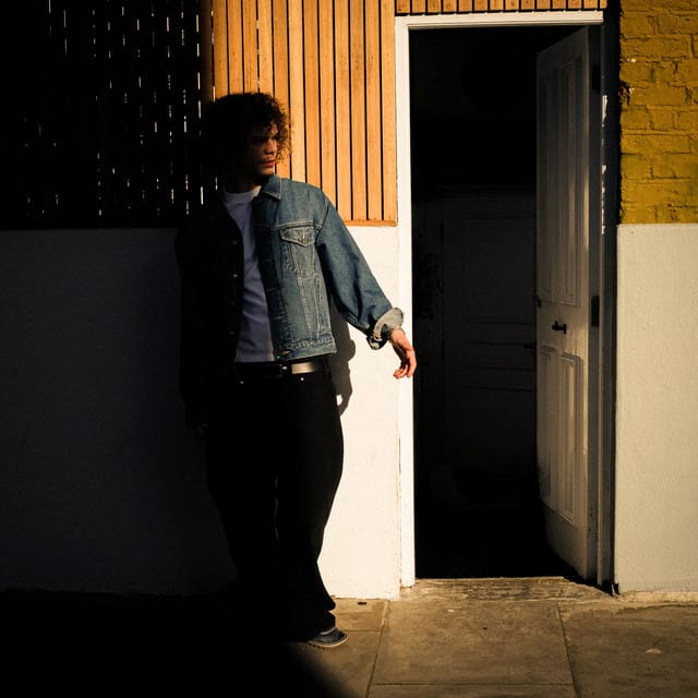 relocate - Single
