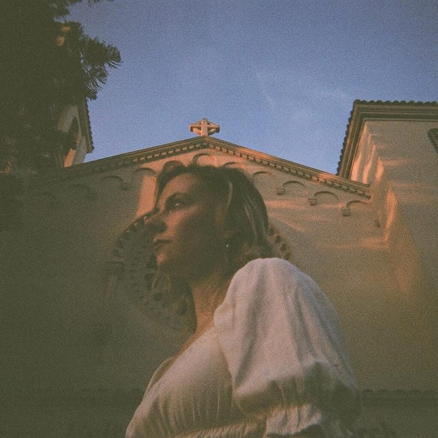 Preparing For a Funeral - Single