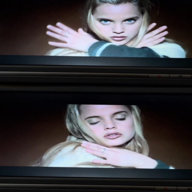 Holly - Single