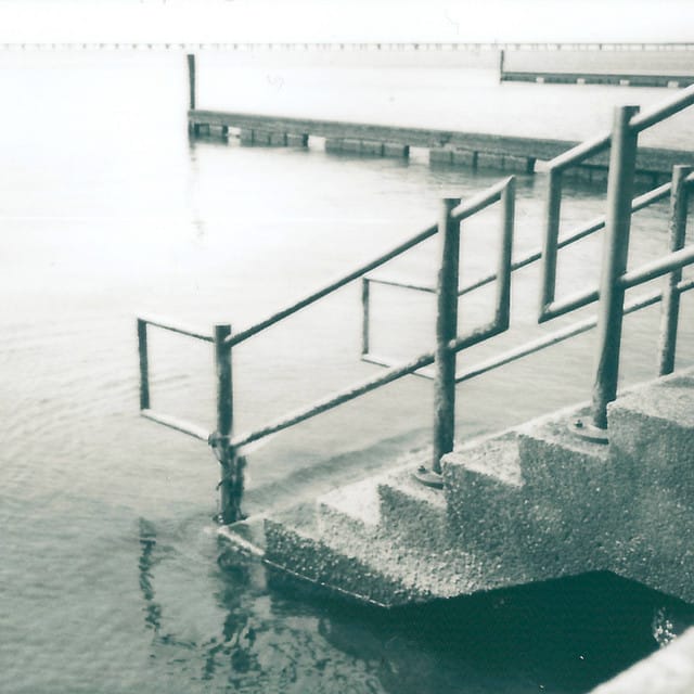 Stains on Lakefront