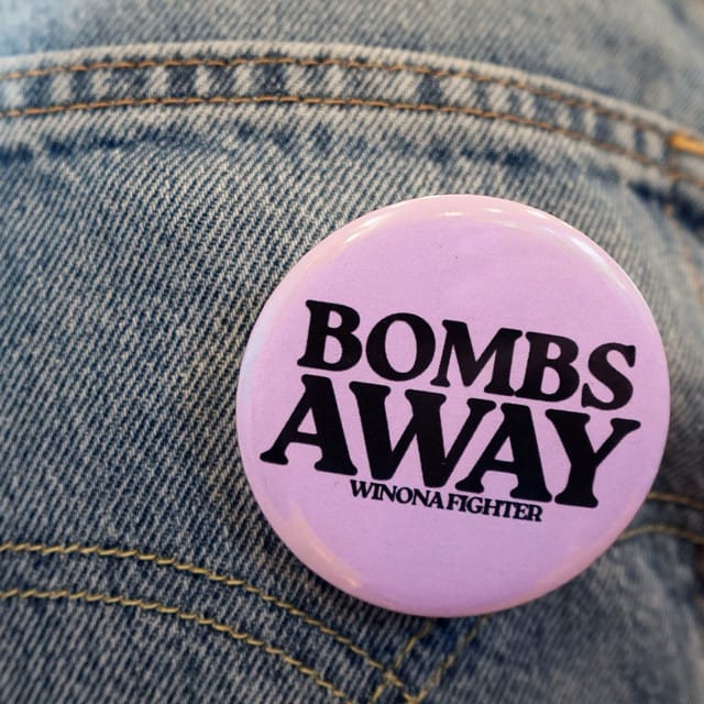 BOMBS AWAY - Single