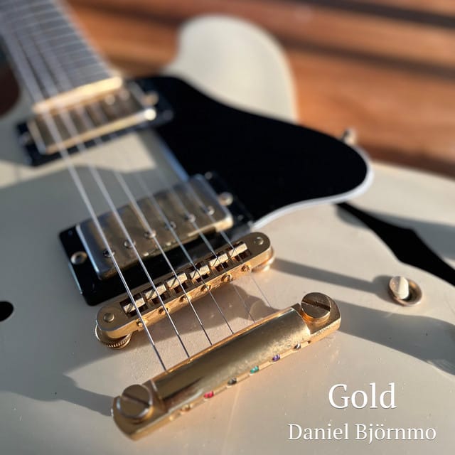 Gold - Single