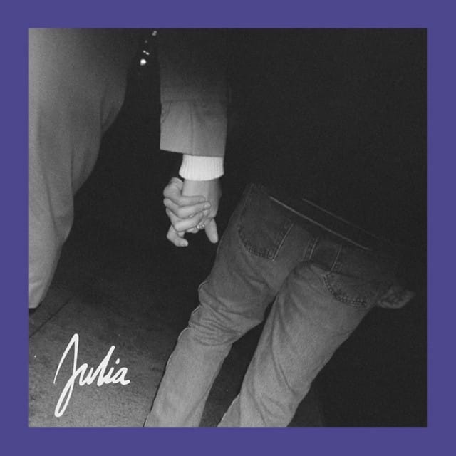 Julia - Single
