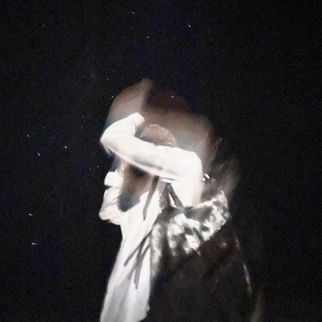 please dont leave me