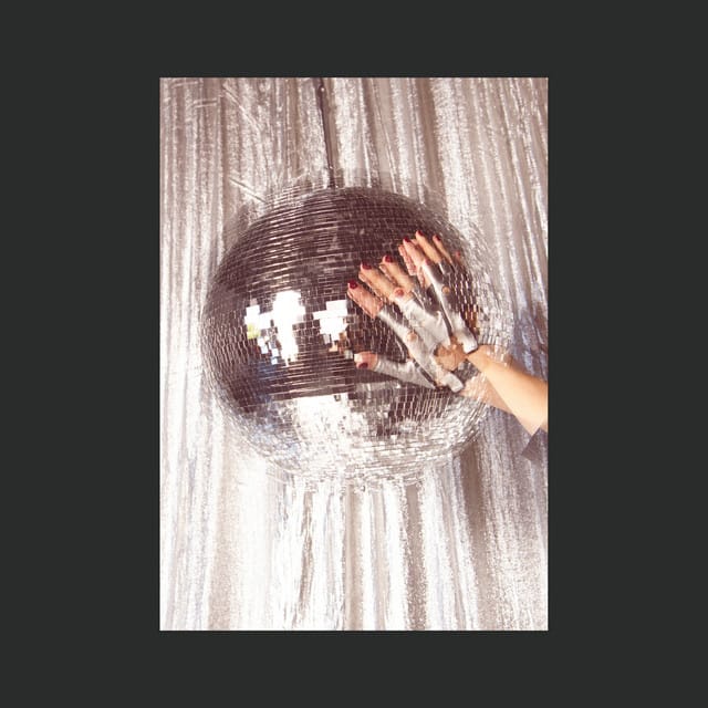 Spitting Off the Edge of the World (TRY Remix)